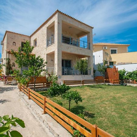 Liri'S Apartments Kalamákion Dış mekan fotoğraf