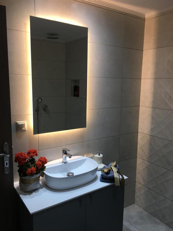 Liri'S Apartments Kalamákion Dış mekan fotoğraf