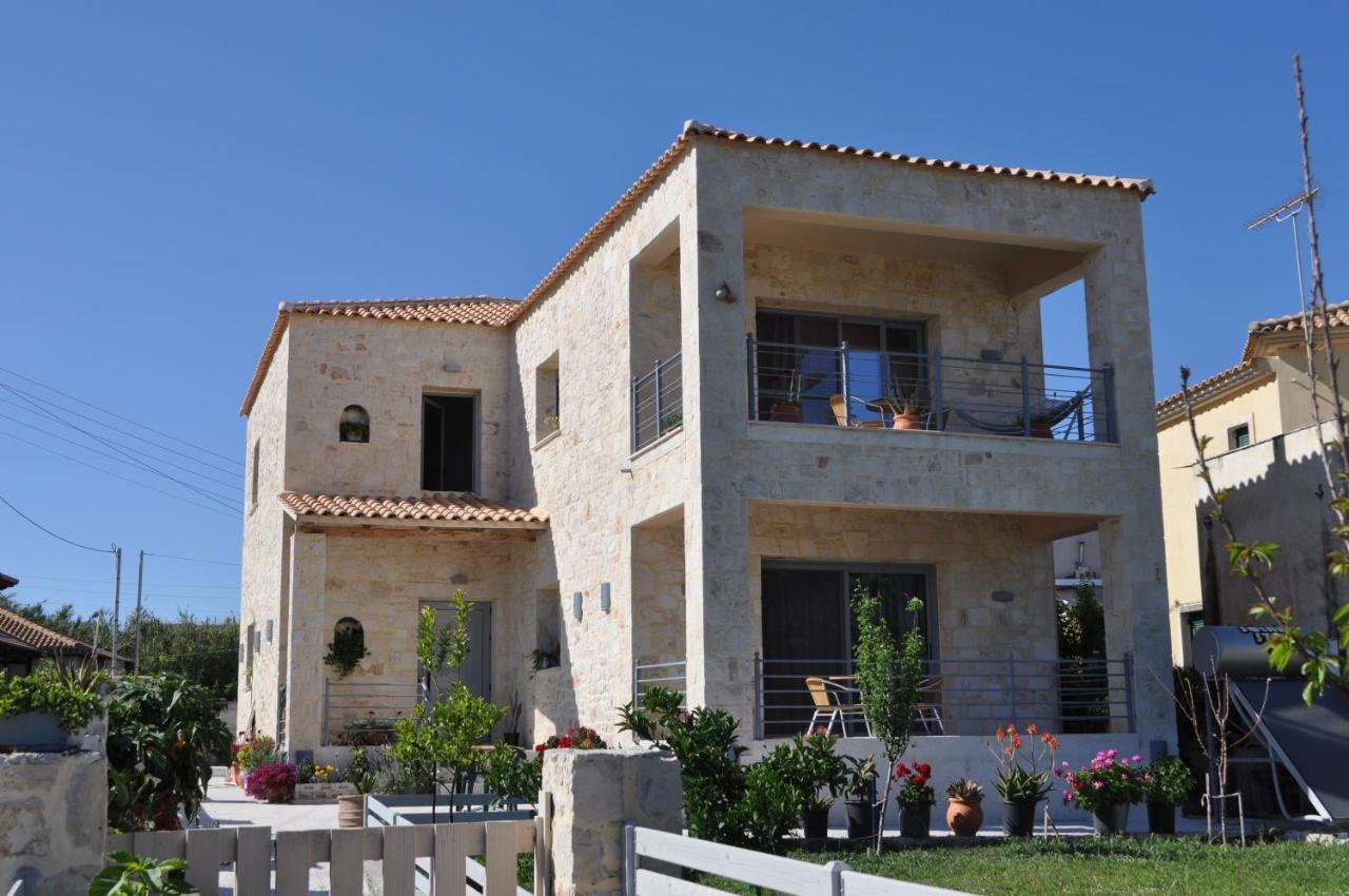 Liri'S Apartments Kalamákion Dış mekan fotoğraf