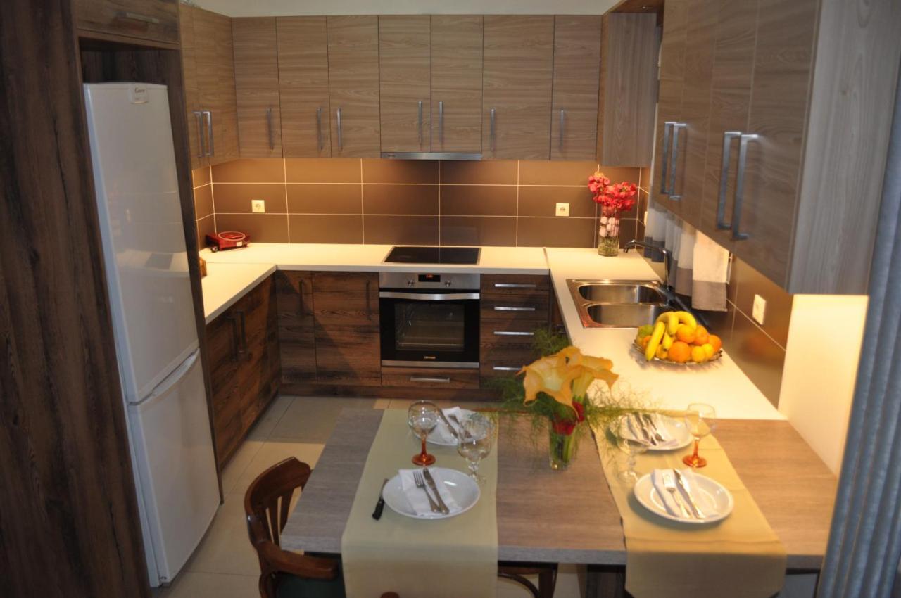 Liri'S Apartments Kalamákion Dış mekan fotoğraf