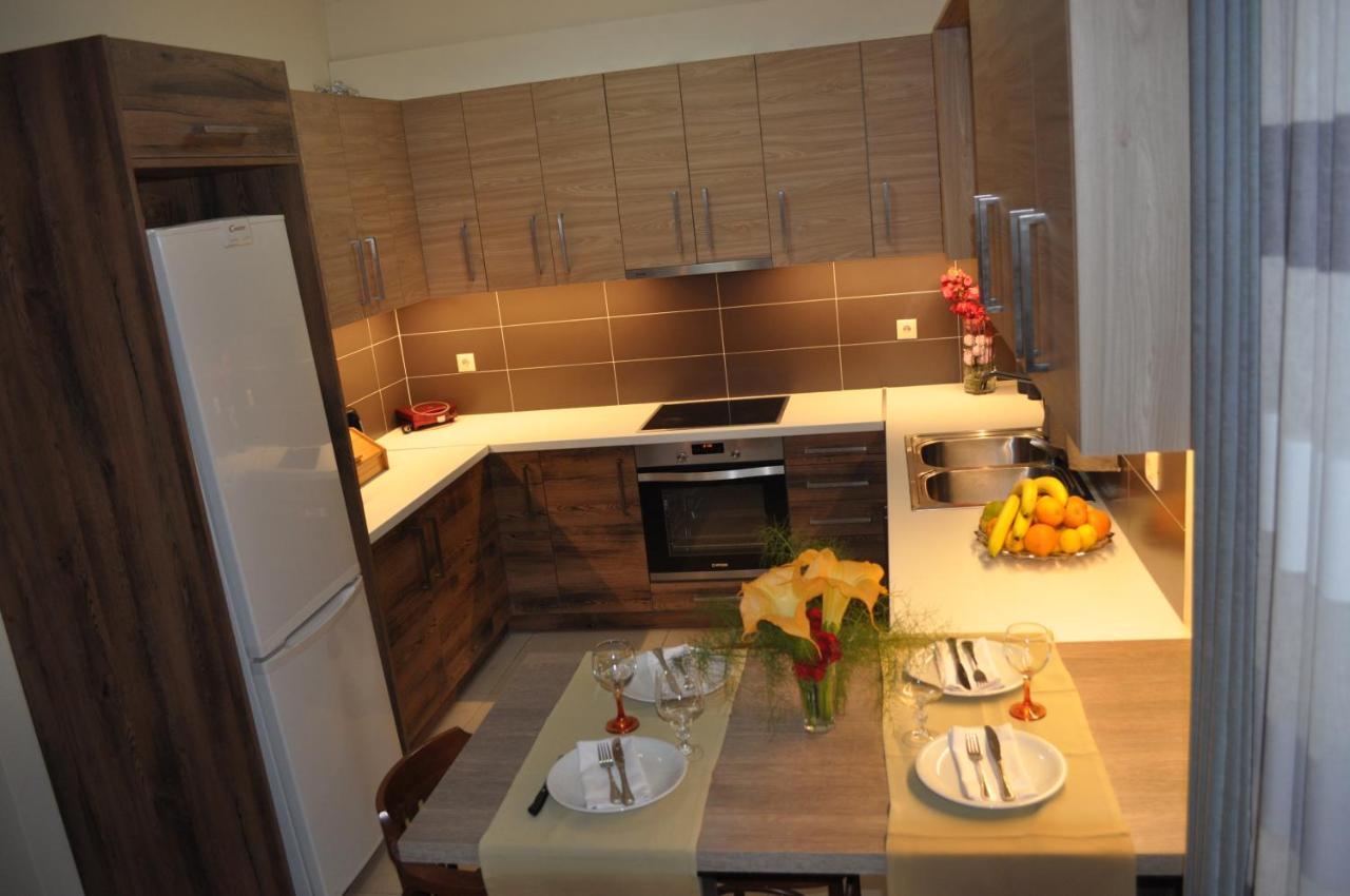 Liri'S Apartments Kalamákion Dış mekan fotoğraf