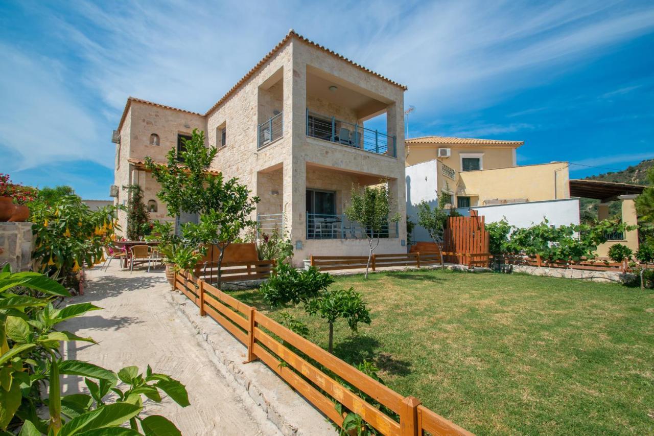 Liri'S Apartments Kalamákion Dış mekan fotoğraf