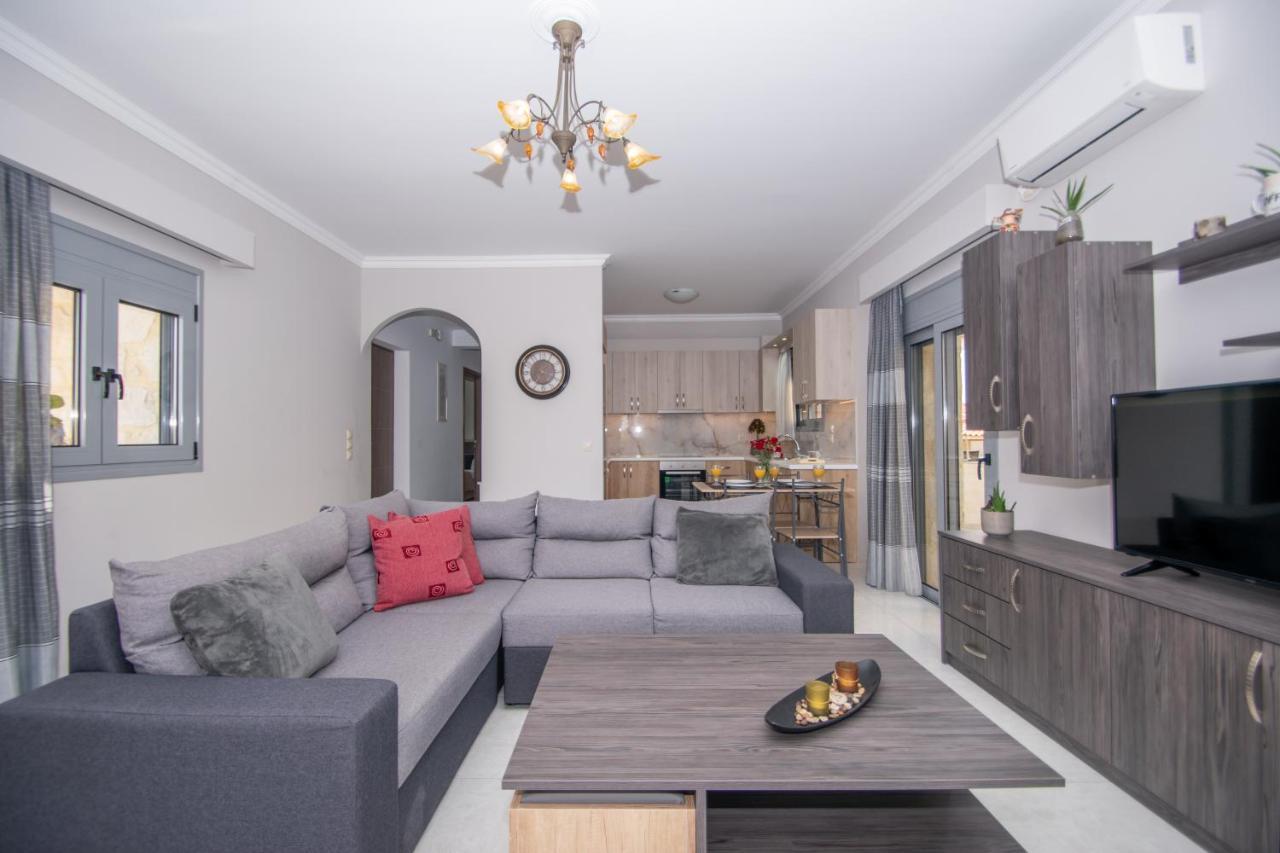 Liri'S Apartments Kalamákion Dış mekan fotoğraf
