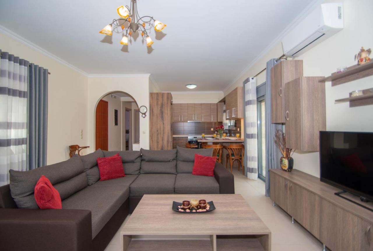 Liri'S Apartments Kalamákion Dış mekan fotoğraf