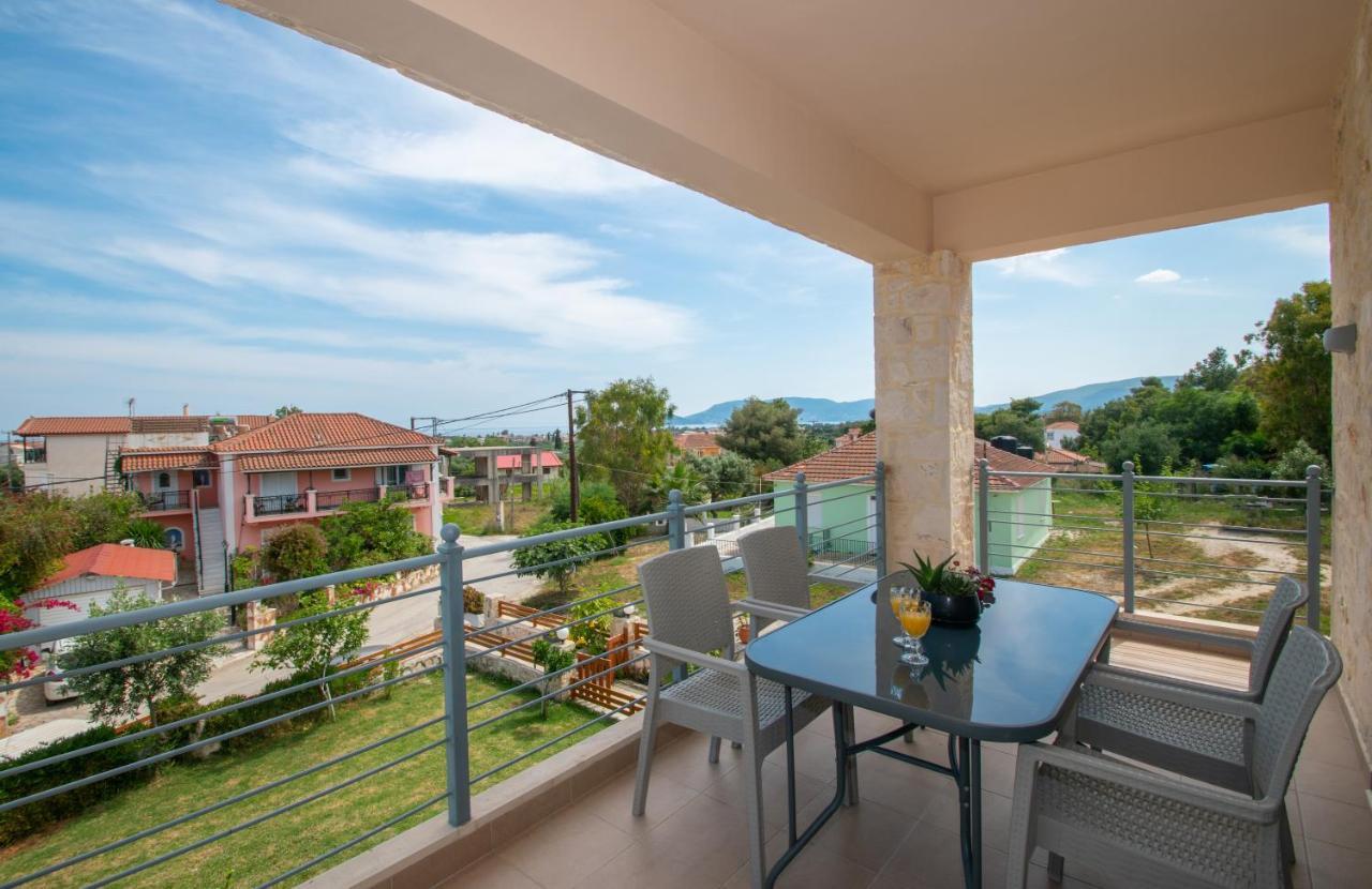 Liri'S Apartments Kalamákion Dış mekan fotoğraf