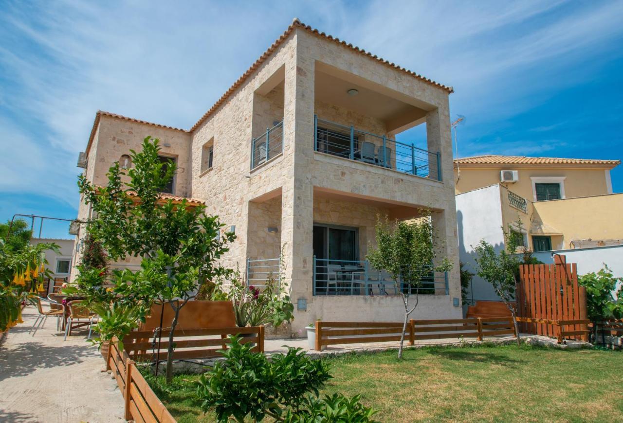 Liri'S Apartments Kalamákion Dış mekan fotoğraf
