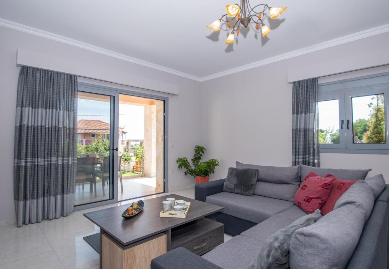 Liri'S Apartments Kalamákion Dış mekan fotoğraf