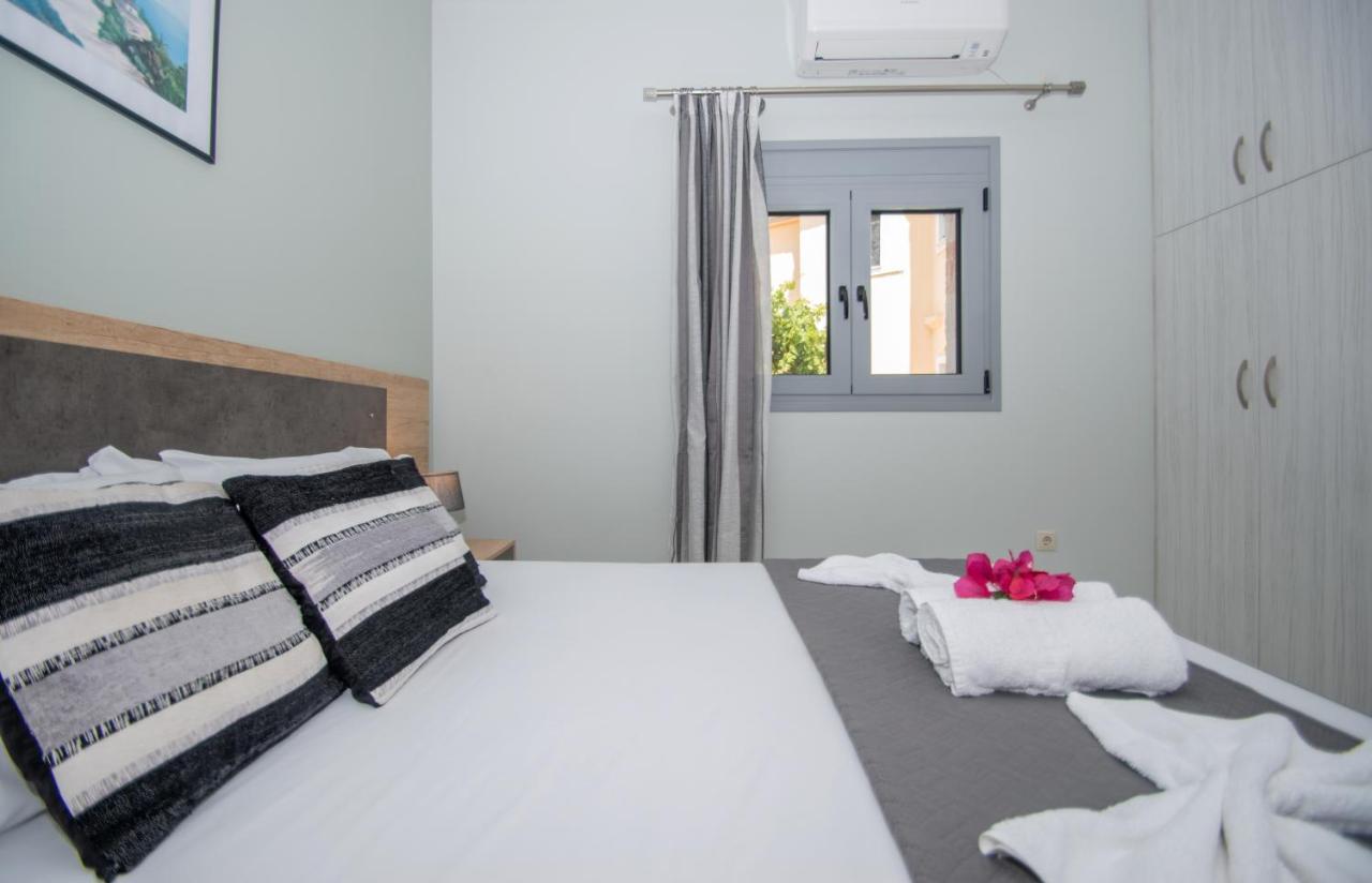 Liri'S Apartments Kalamákion Dış mekan fotoğraf